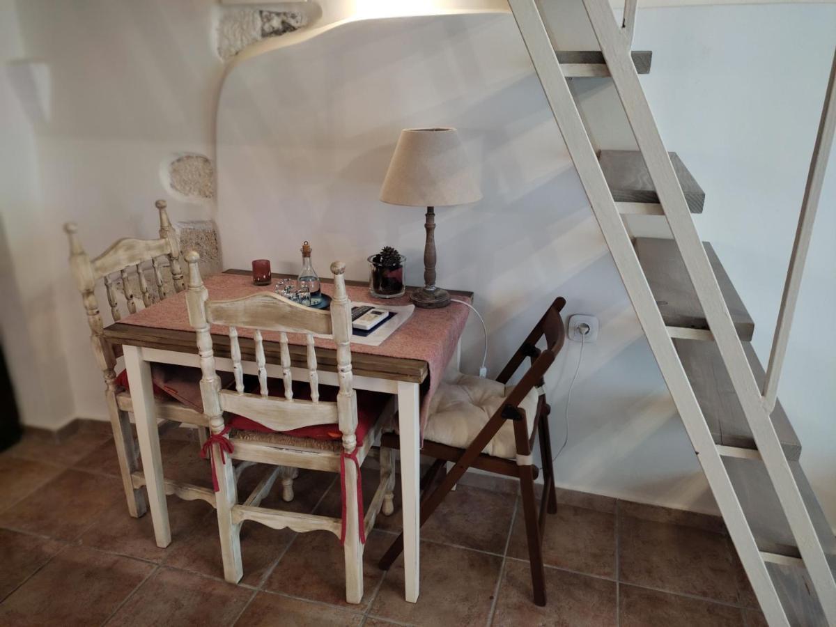 Loggia Traditional Suites 레팀노 외부 사진
