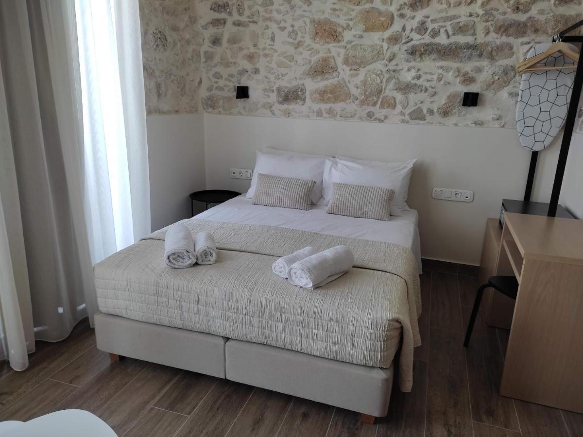 Loggia Traditional Suites 레팀노 객실 사진