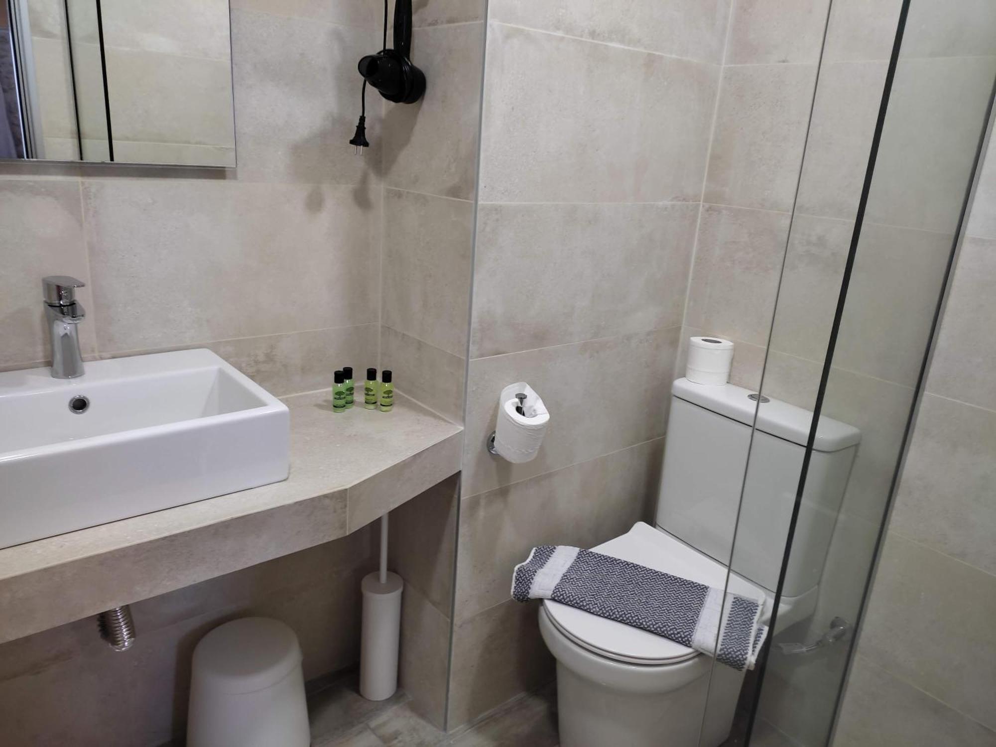 Loggia Traditional Suites 레팀노 객실 사진