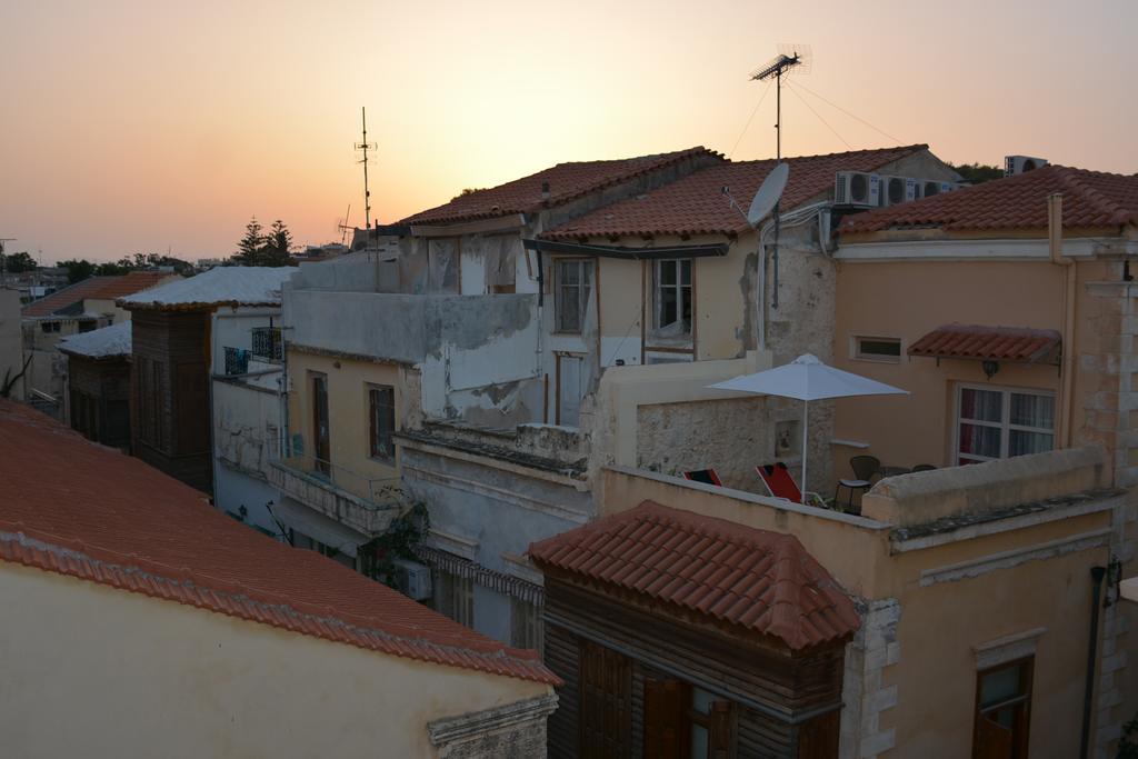 Loggia Traditional Suites 레팀노 외부 사진